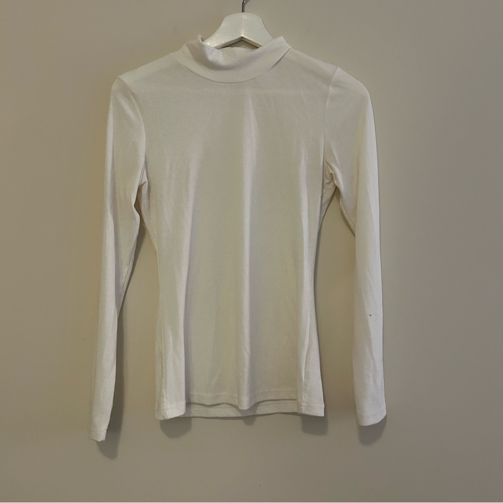 Shein Tops Soft Cream and White Fitted Neutral Stretchy Minimalist Basic Shirts - Picture 8 of 15